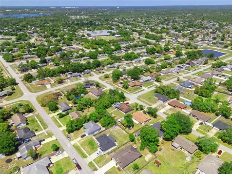 3002 Greynolds Street Deltona FL 32738