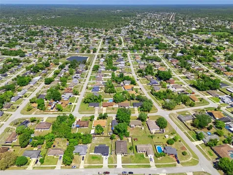 3002 Greynolds Street Deltona FL 32738