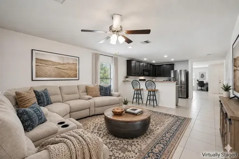 3002 Greynolds Street Deltona FL 32738