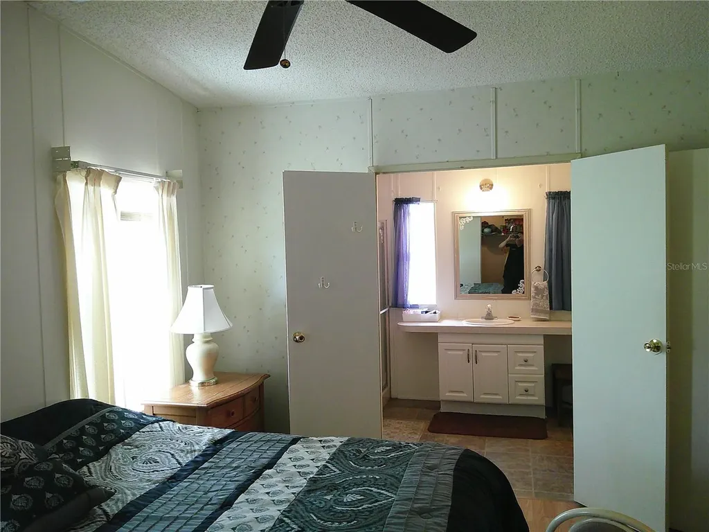 3205 Hickory Drive Wesley Chapel FL 33543