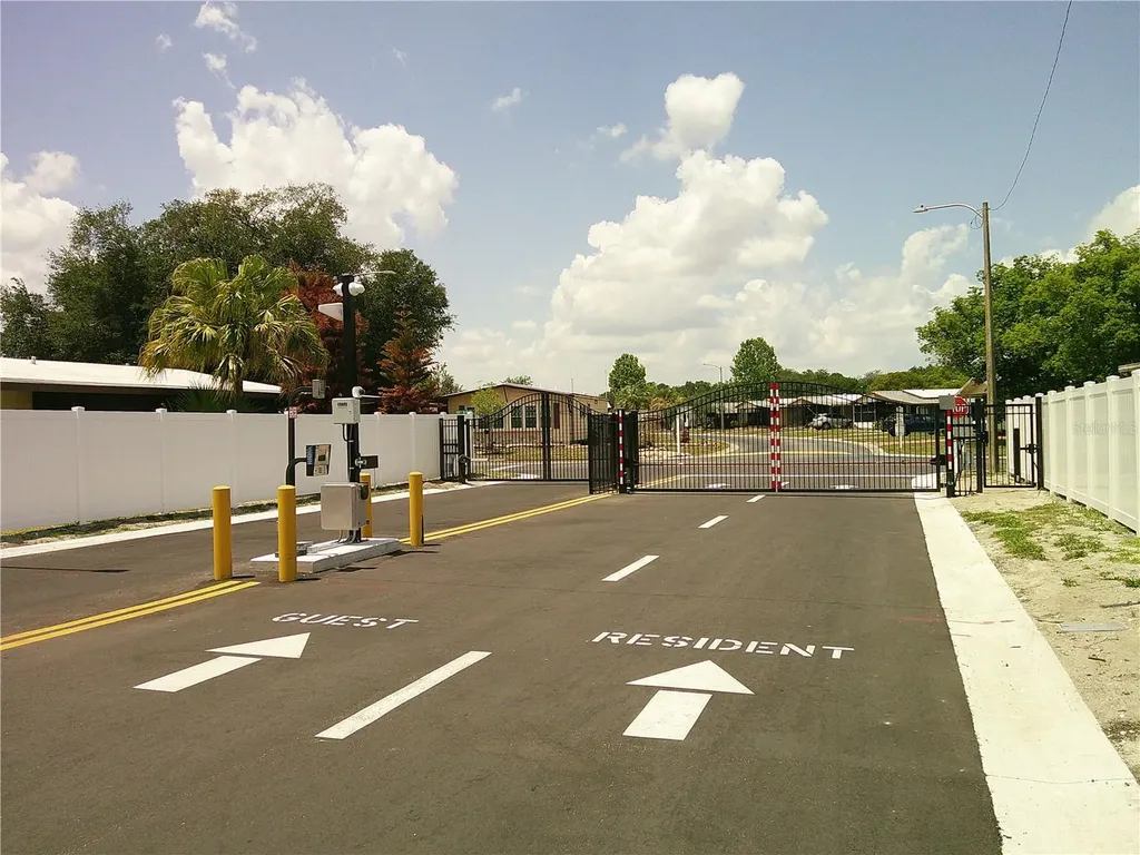 3205 Hickory Drive Wesley Chapel FL 33543
