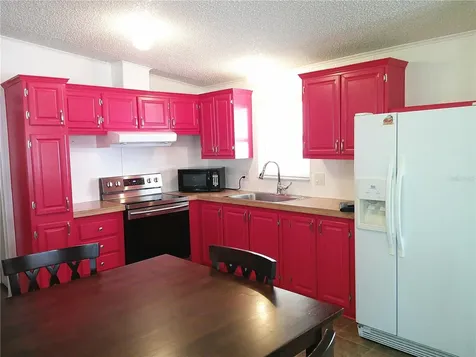 3205 Hickory Drive Wesley Chapel FL 33543
