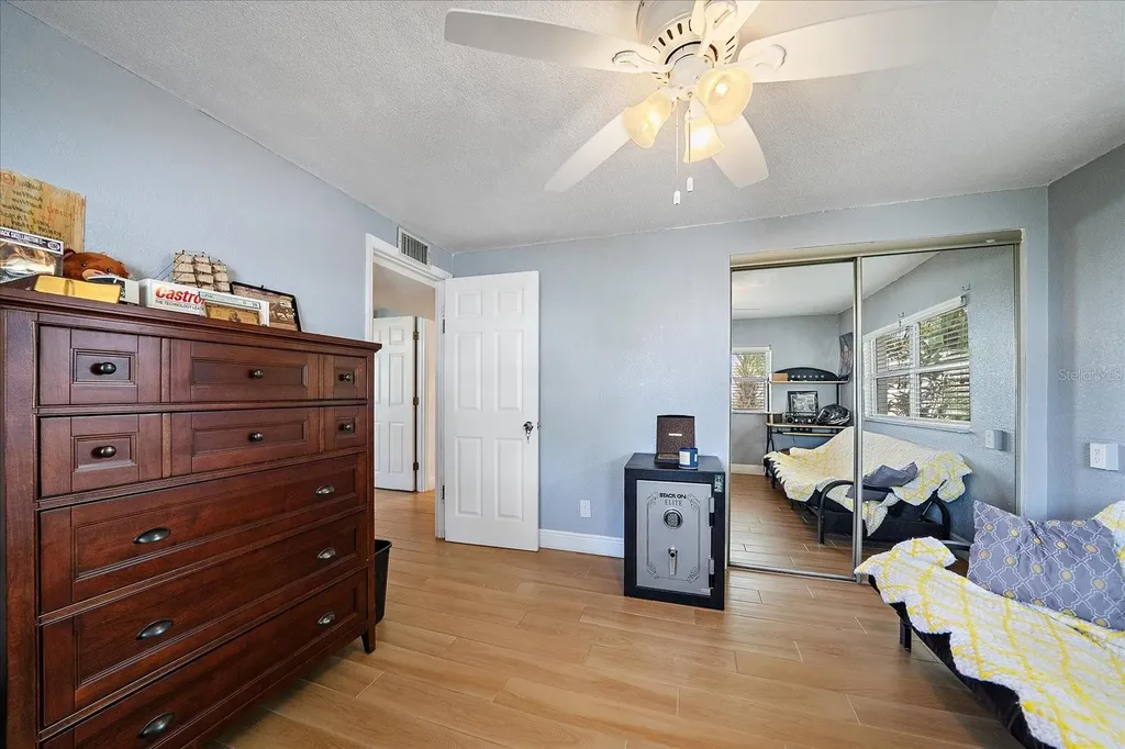 2503 53rd Avenue W Bradenton FL 34207