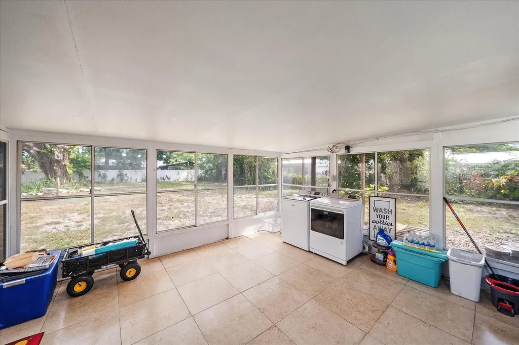 2503 53rd Avenue W Bradenton FL 34207