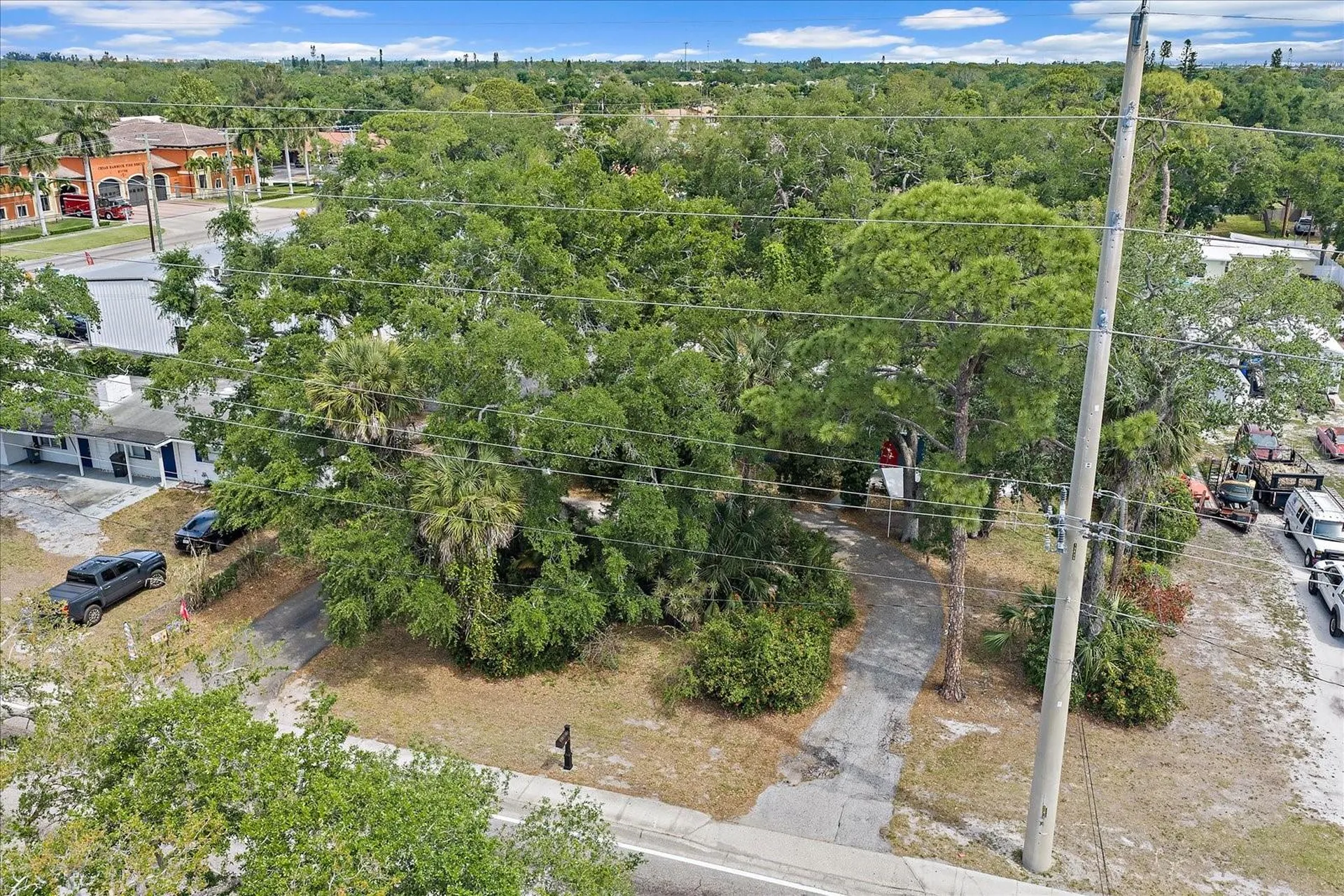 2503 53rd Avenue W Bradenton FL 34207