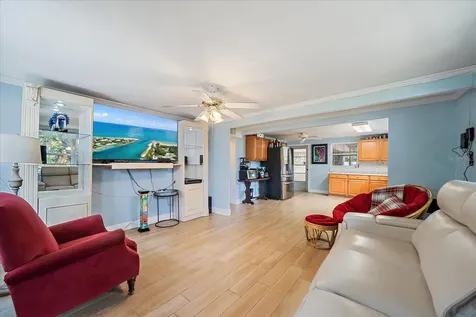 2503 53rd Avenue W Bradenton FL 34207