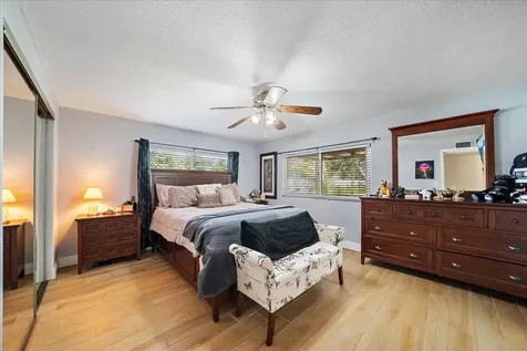 2503 53rd Avenue W Bradenton FL 34207