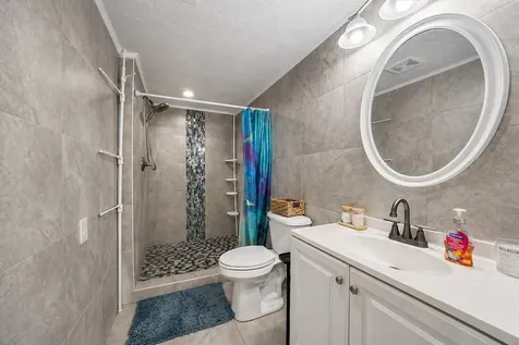2503 53rd Avenue W Bradenton FL 34207