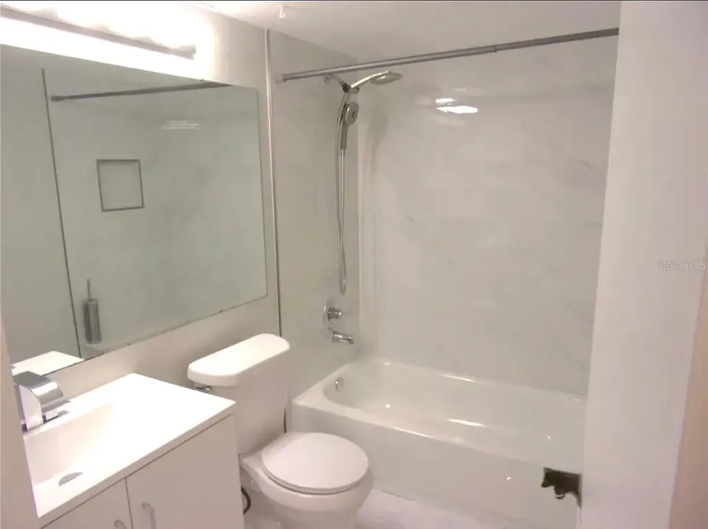 1344 Pine Ridge Circle E Tarpon Springs FL 34688