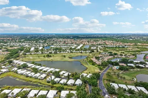 667 Crossfield Circle Venice FL 34293