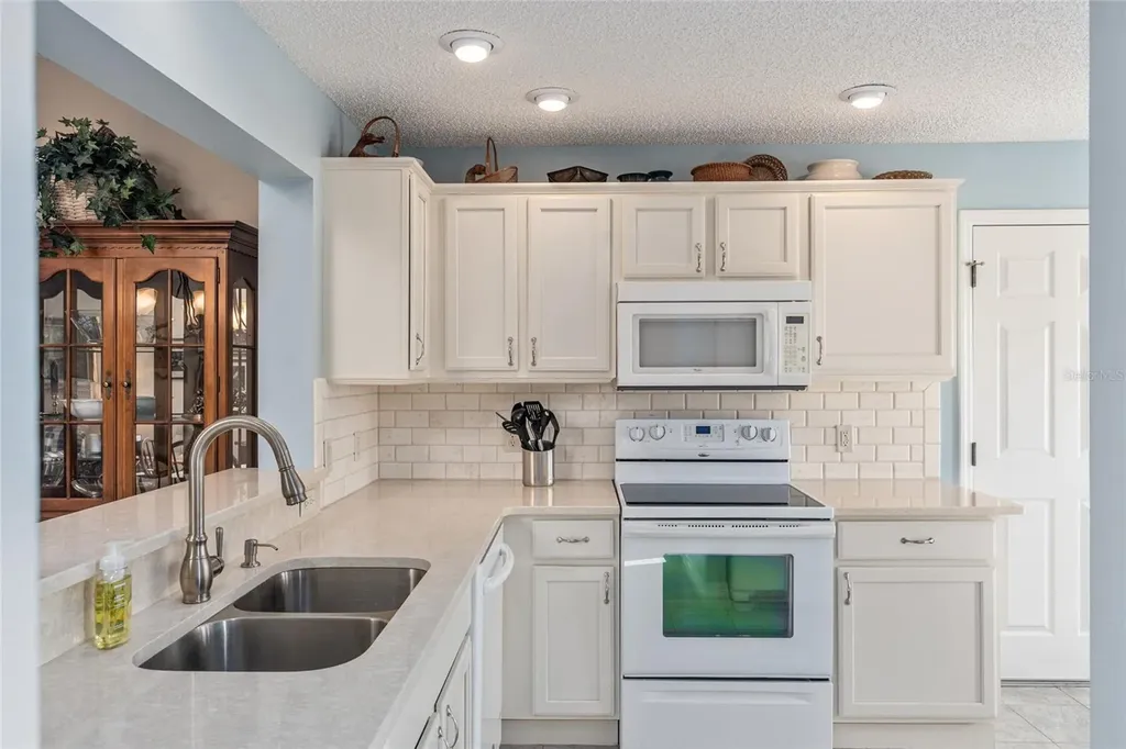17830 SE 88th Cascade Court The Villages FL 32162