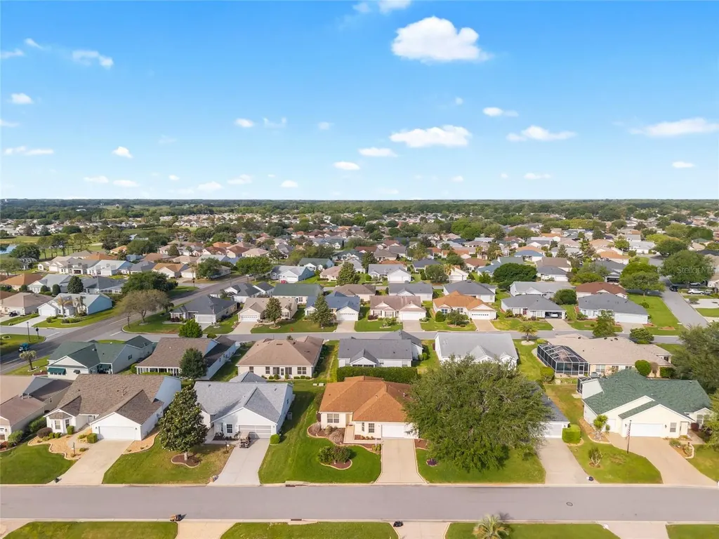 17830 SE 88th Cascade Court The Villages FL 32162