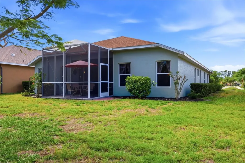 1528 Scarlett Avenue North Port FL 34289