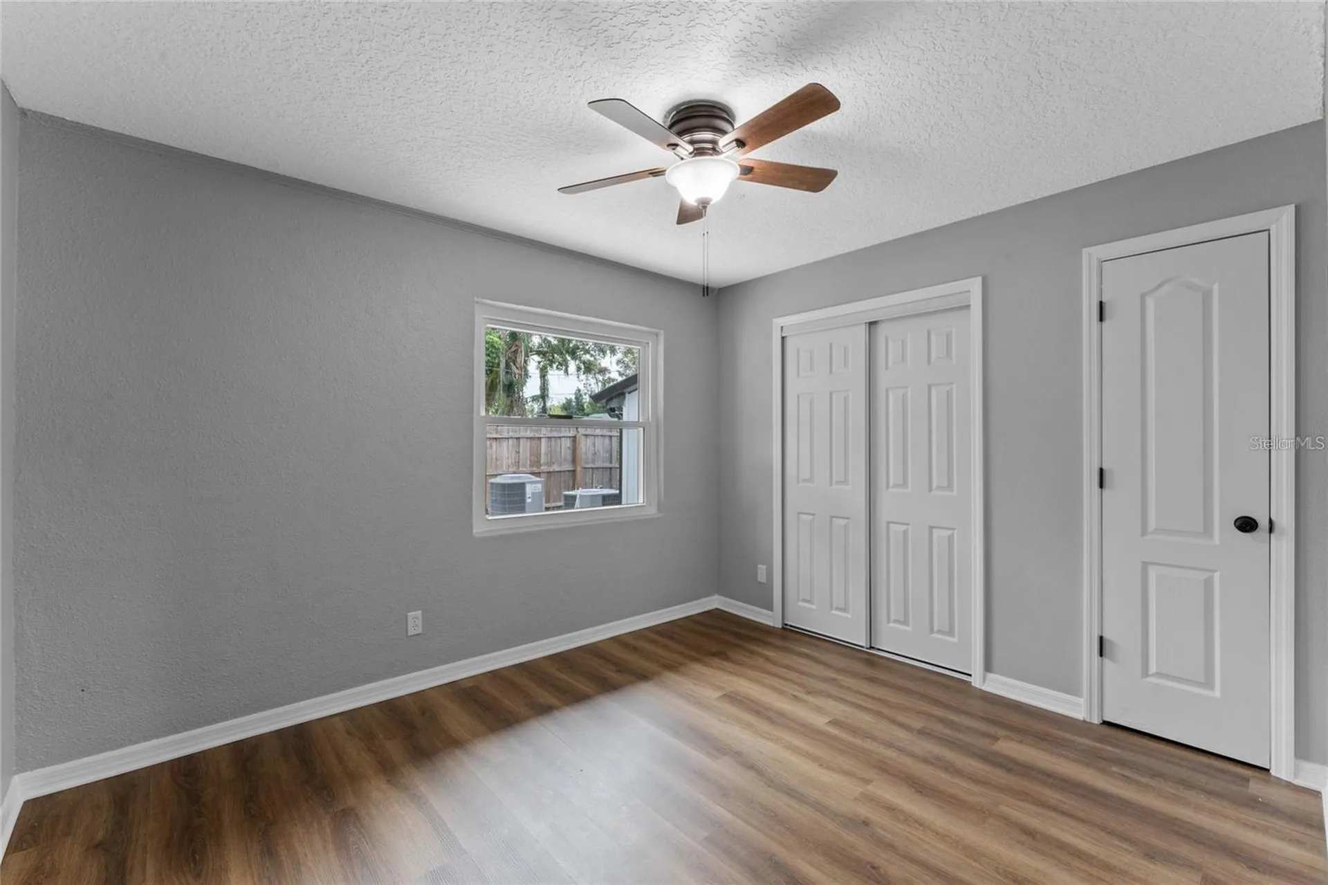 2441 S Mills Avenue Orlando FL 32806