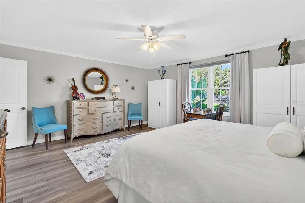 1065 Eden Isle Boulevard NE St Petersburg FL 33704