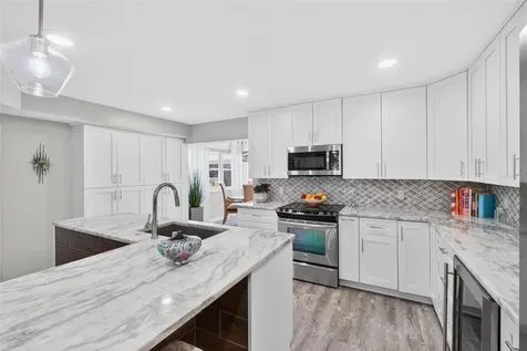 1065 Eden Isle Boulevard NE St Petersburg FL 33704