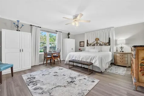 1065 Eden Isle Boulevard NE St Petersburg FL 33704