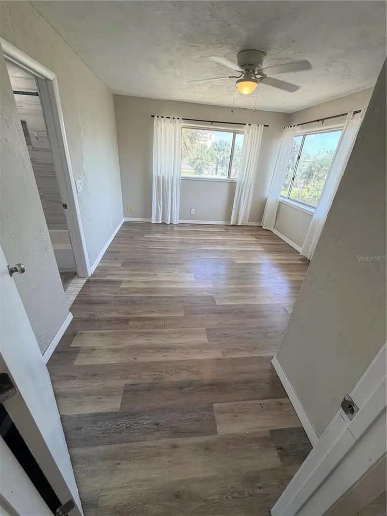 538 Revilo Boulevard Daytona Beach FL 32118