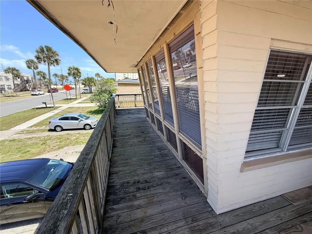 538 Revilo Boulevard Daytona Beach FL 32118