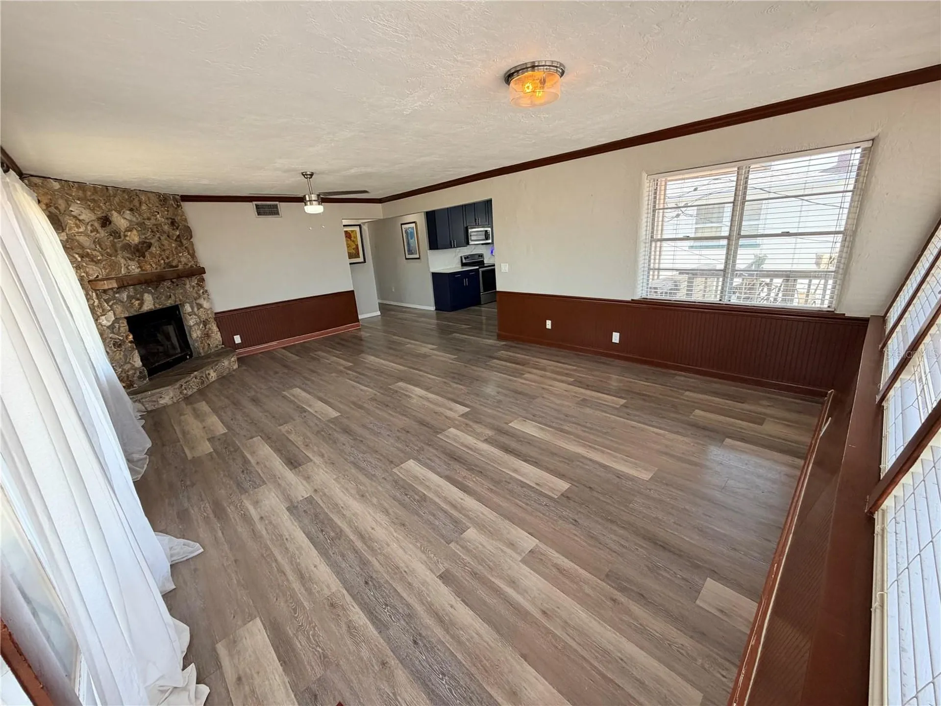 538 Revilo Boulevard Daytona Beach FL 32118