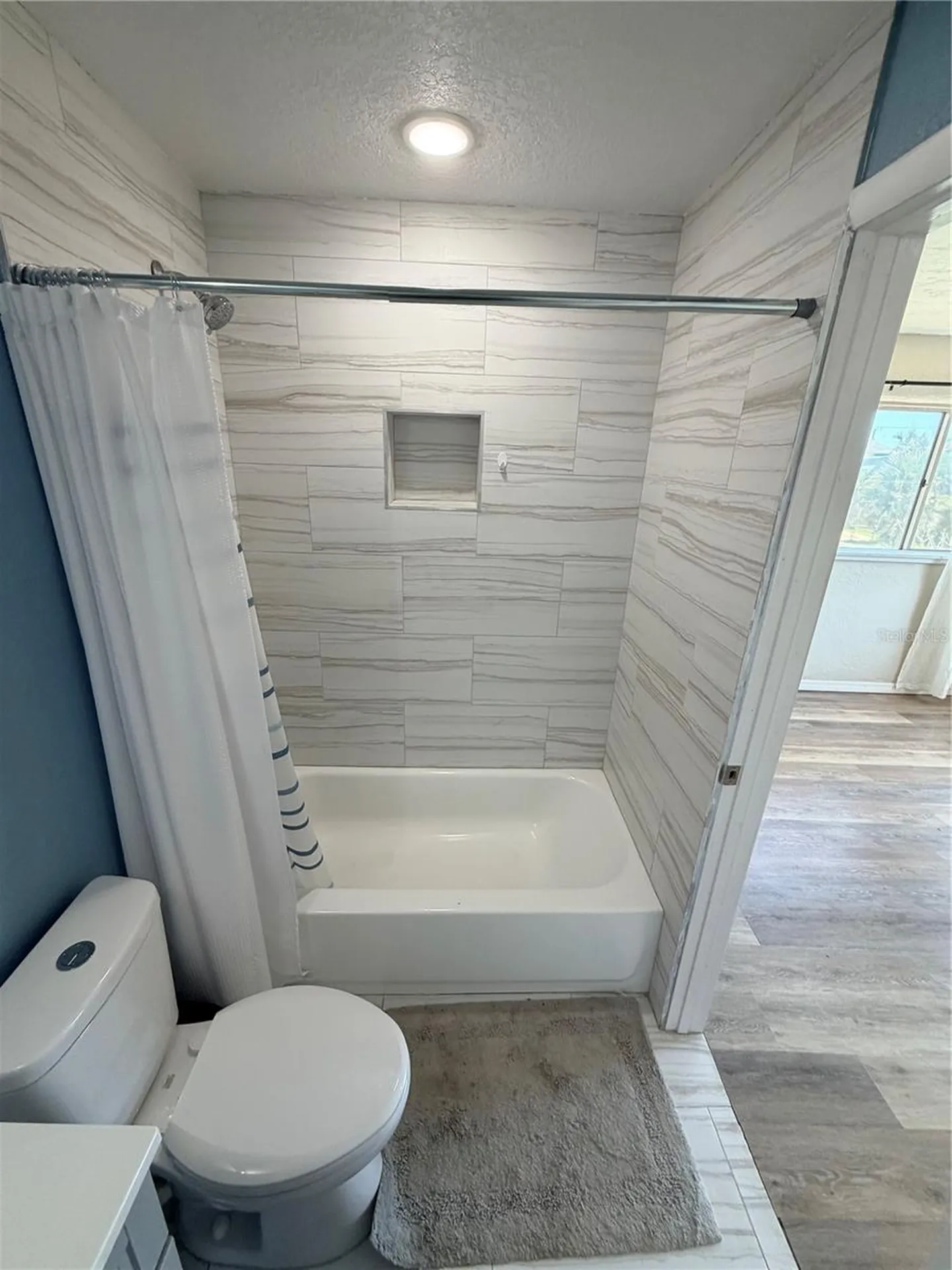 538 Revilo Boulevard Daytona Beach FL 32118