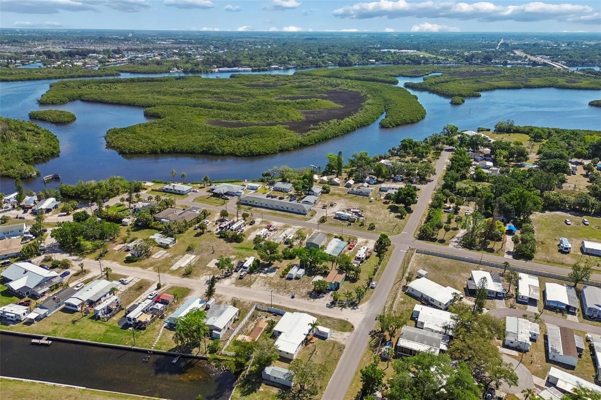 1130 Sweeney Drive Ruskin FL 33570