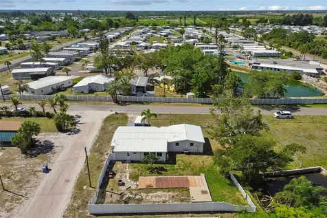 1130 Sweeney Drive Ruskin FL 33570
