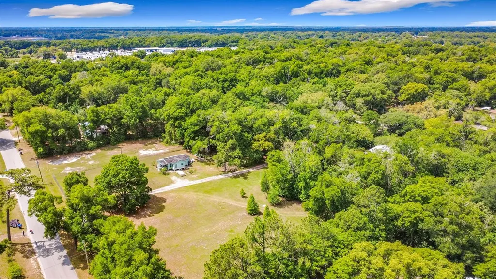 806 S Lake Pleasant Road Apopka FL 32703
