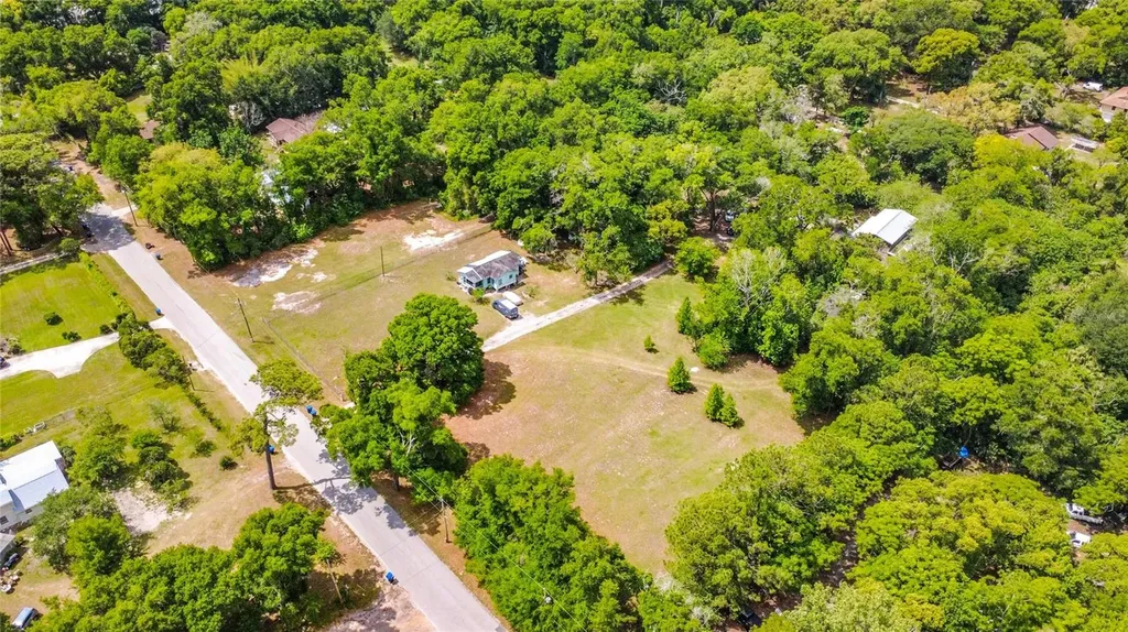 806 S Lake Pleasant Road Apopka FL 32703