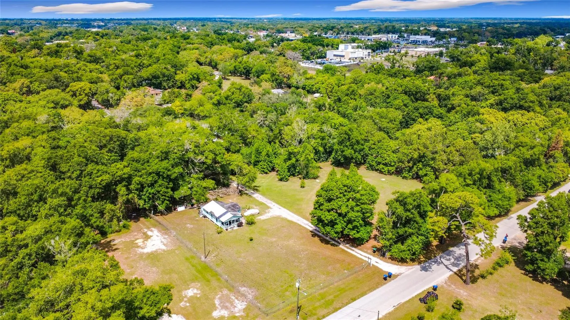 806 S Lake Pleasant Road Apopka FL 32703
