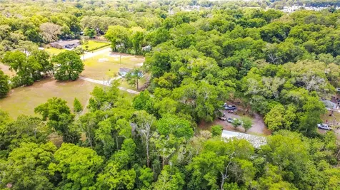 806 S Lake Pleasant Road Apopka FL 32703