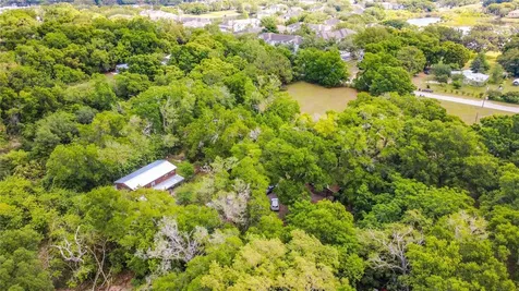 806 S Lake Pleasant Road Apopka FL 32703