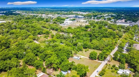 806 S Lake Pleasant Road Apopka FL 32703