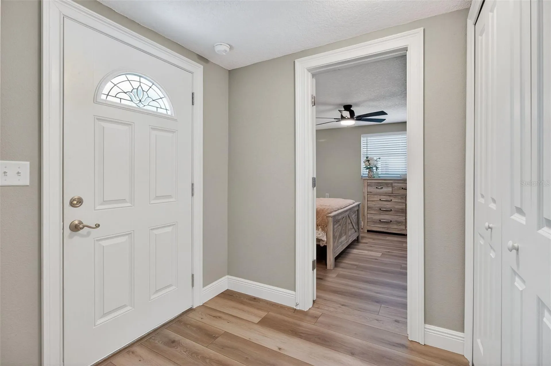 823 Riverside Drive Tarpon Springs FL 34689