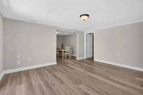 823 Riverside Drive Tarpon Springs FL 34689