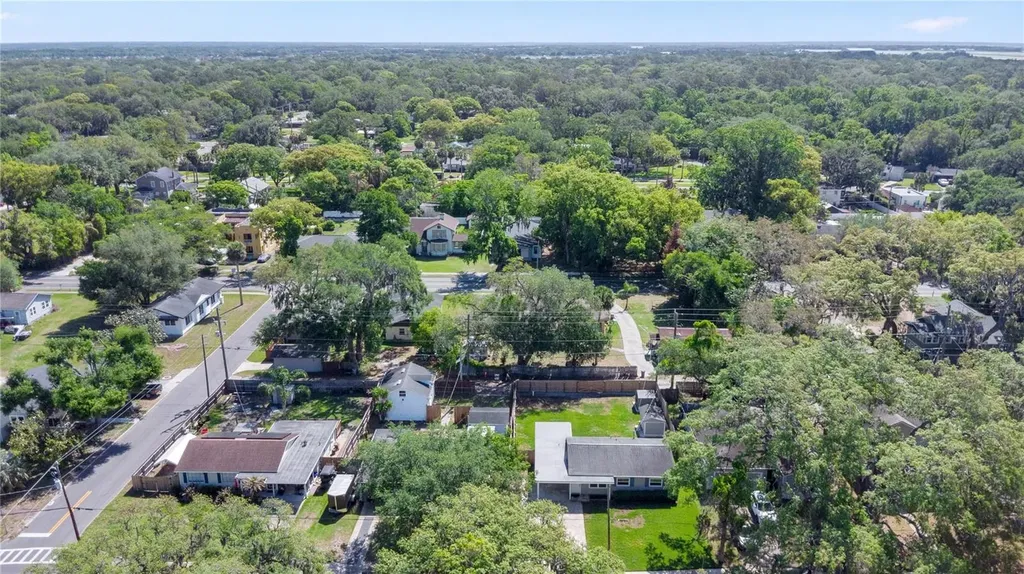 2105 S Palmetto Avenue Sanford FL 32771