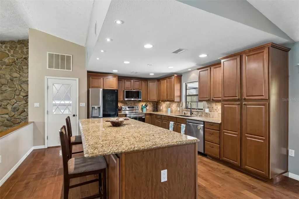 7871 Sycamore Drive New Port Richey FL 34654