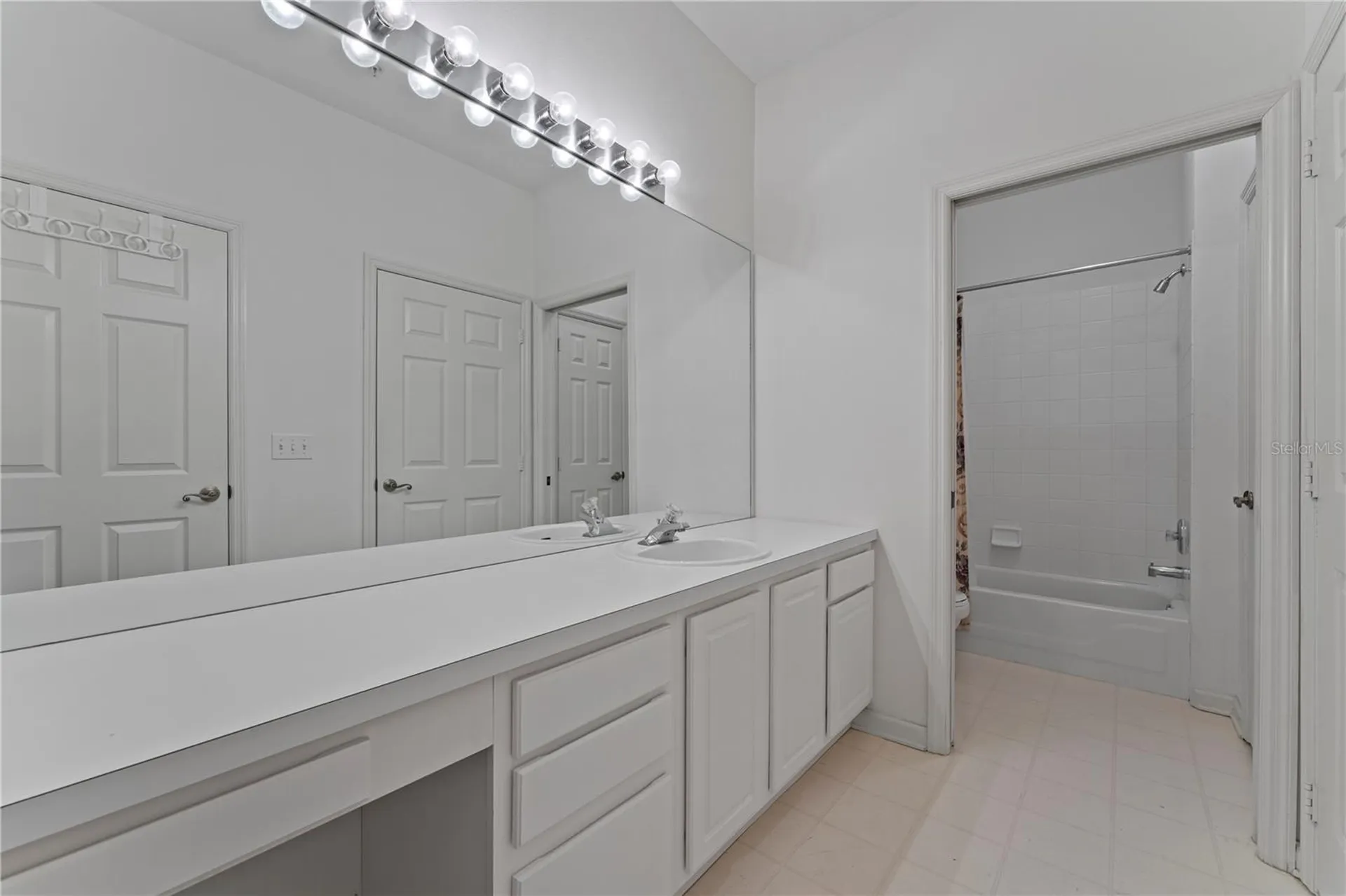 1212 S Hiawassee Road Orlando FL 32835