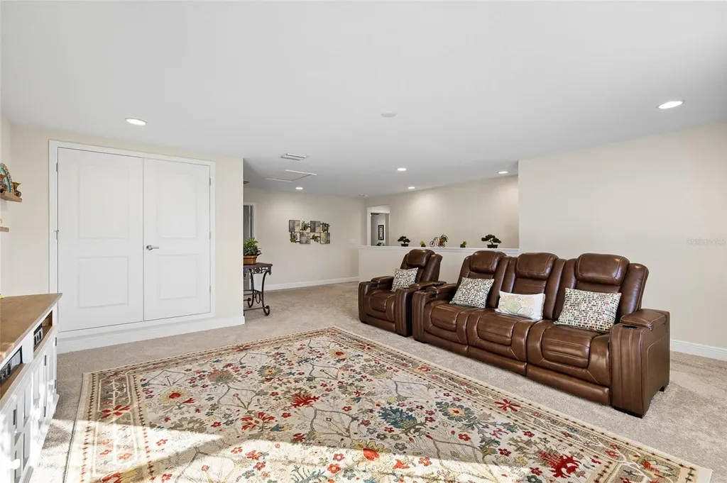 12970 Steed Trace Loop Lithia FL 33547