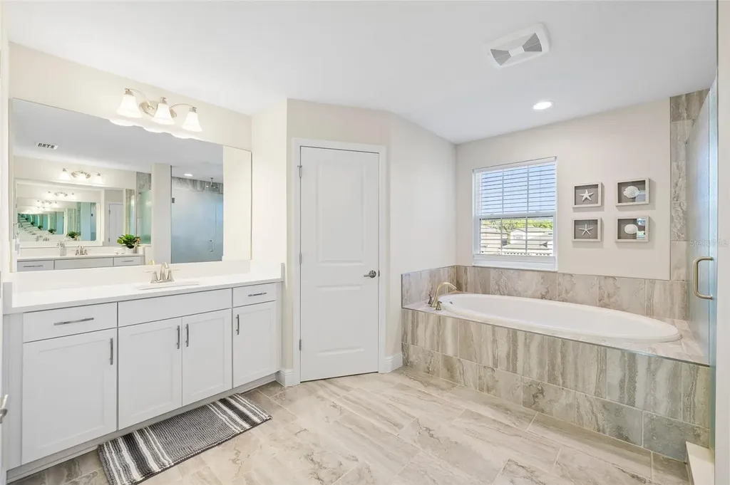 12970 Steed Trace Loop Lithia FL 33547