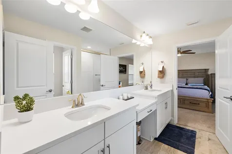 12970 Steed Trace Loop Lithia FL 33547