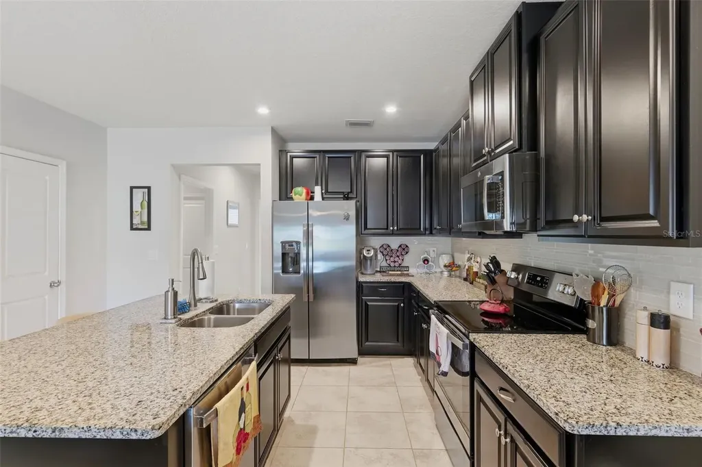 17804 Turning Leaf Circle Land O Lakes FL 34638