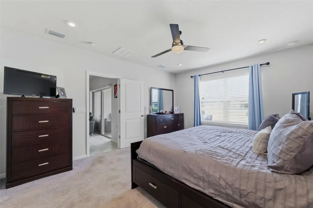 17804 Turning Leaf Circle Land O Lakes FL 34638