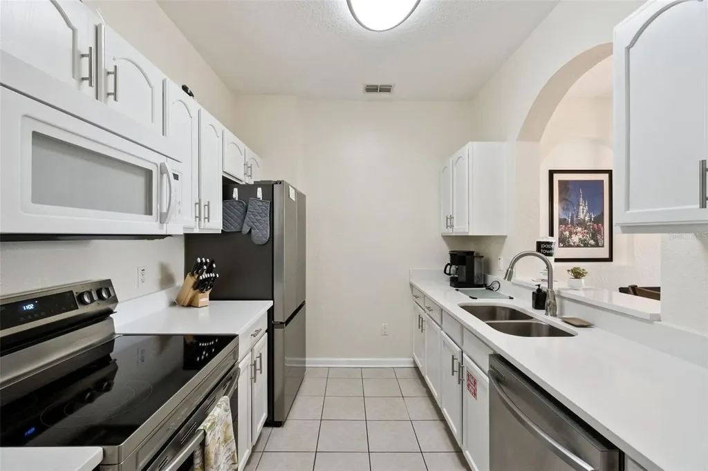 2809 Almaton Loop Kissimmee FL 34747