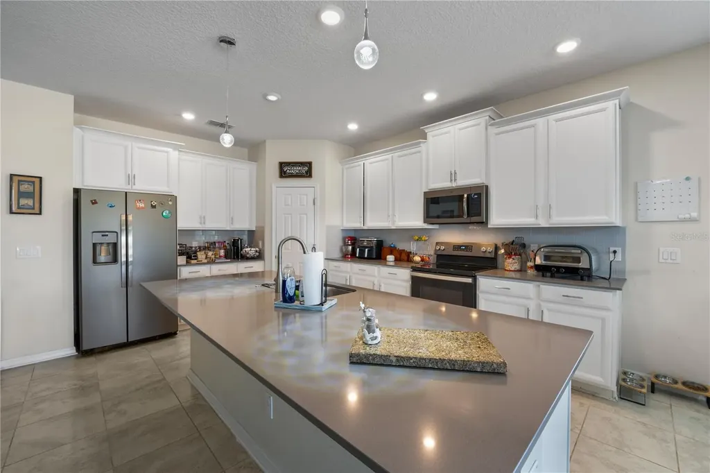 5414 Manchester Drive St Cloud FL 34771