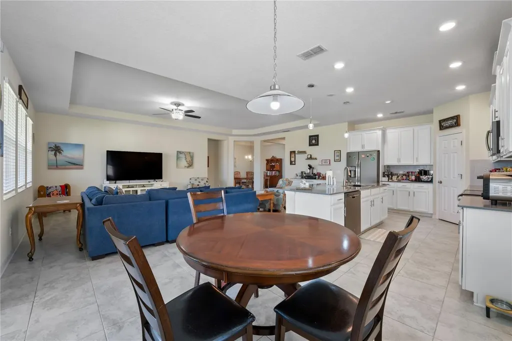 5414 Manchester Drive St Cloud FL 34771