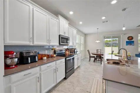 5414 Manchester Drive St Cloud FL 34771