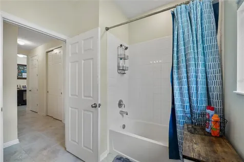 5414 Manchester Drive St Cloud FL 34771