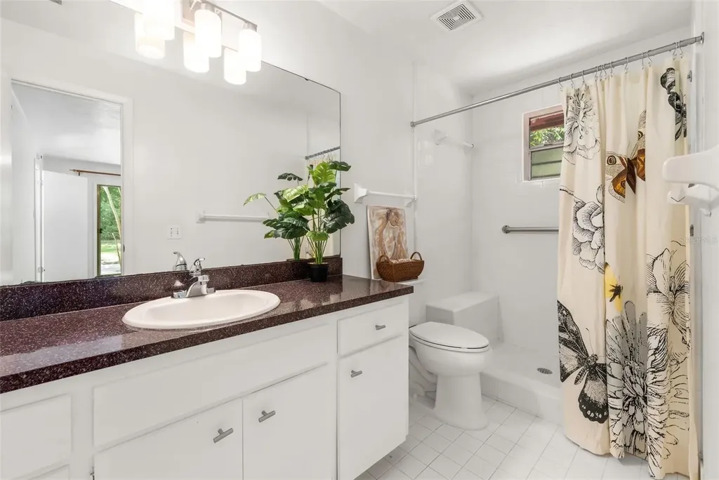2413 NW 63rd Terrace Gainesville FL 32606