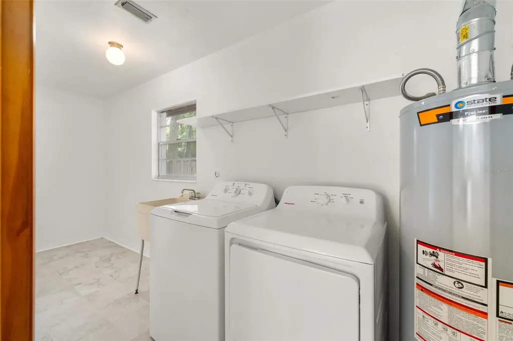 2413 NW 63rd Terrace Gainesville FL 32606